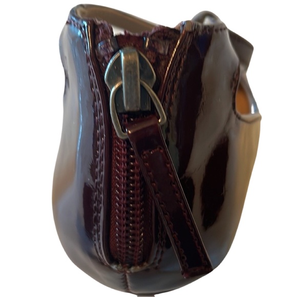 Greenwich Village Burgundy Patent Leather T Strap Heels Size 7 - Picture 8 of 9